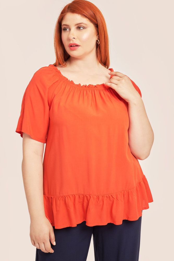 Μπλούζα off-shoulder με βολάν