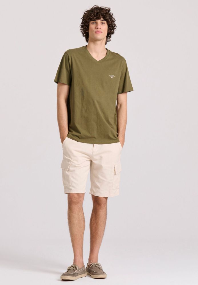 V-neck t-shirt με logo στο στήθος