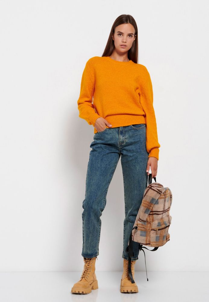 Πουλόβερ με στρογγυλό λαιμό