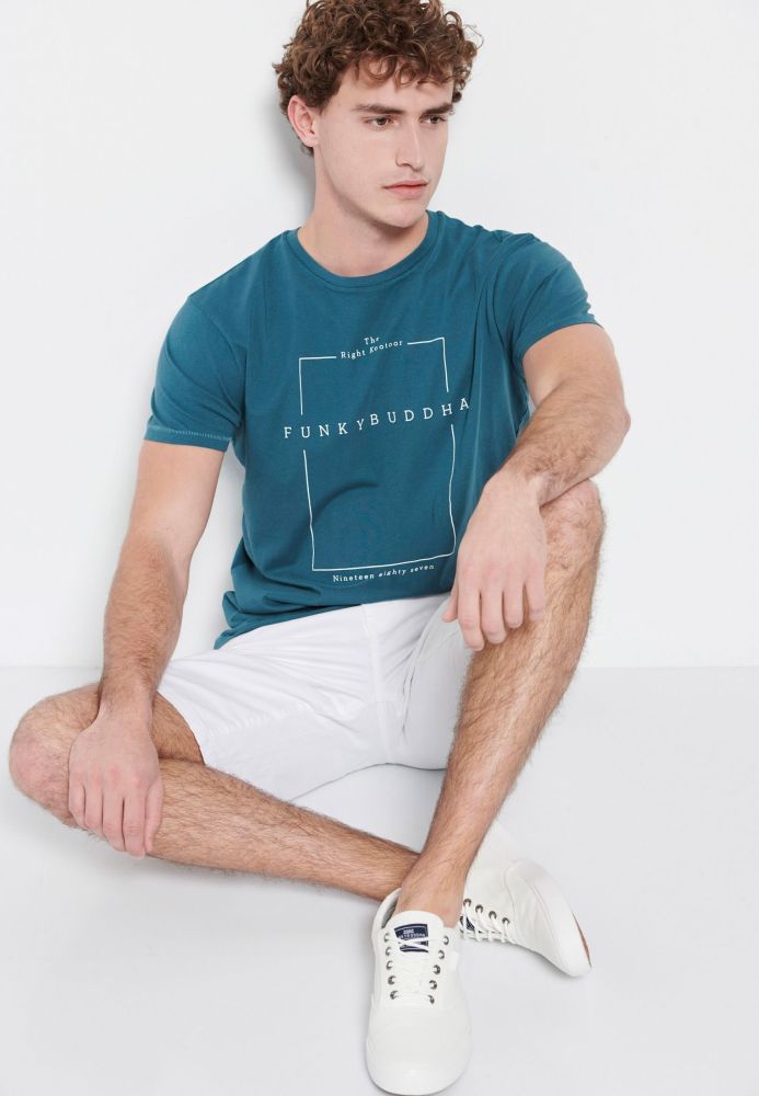 T-shirt με minimal branded τύπωμα