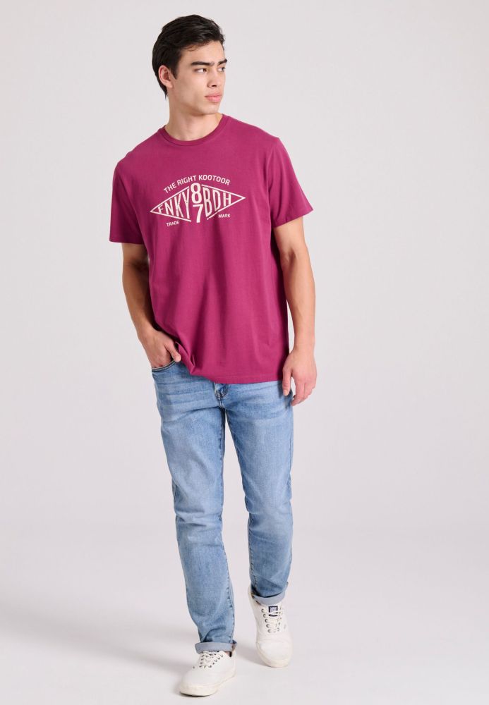 T-shirt με branded text artwork τύπωμα