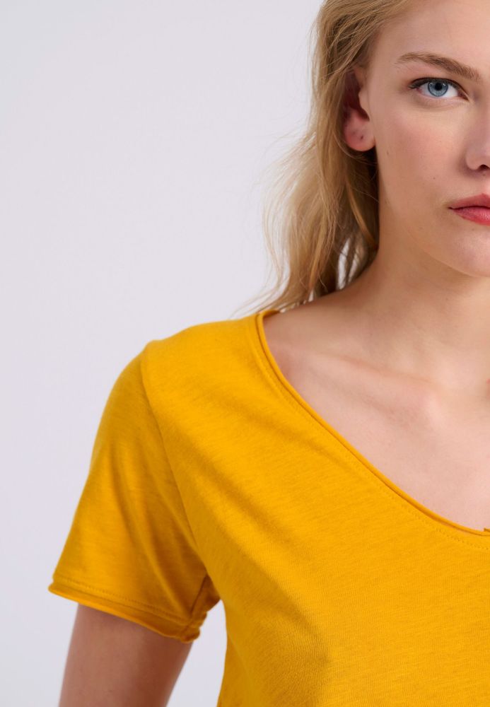 Γυναικείο V-neck μονόχρωμο t-shirt - The essentials