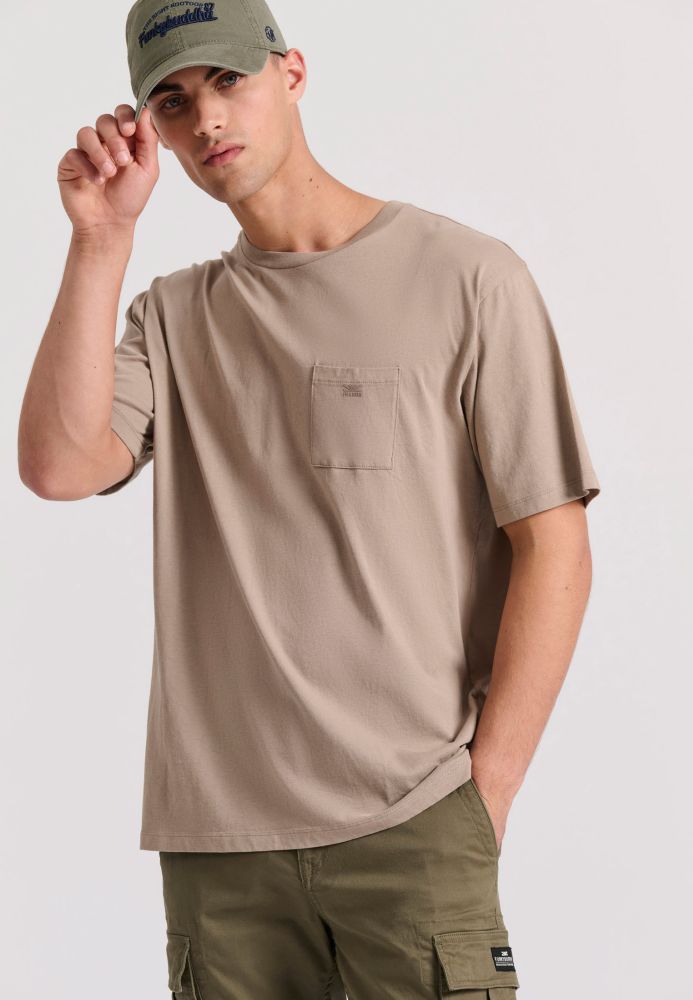 Relaxed fit t-shirt με τσέπη στο στήθος