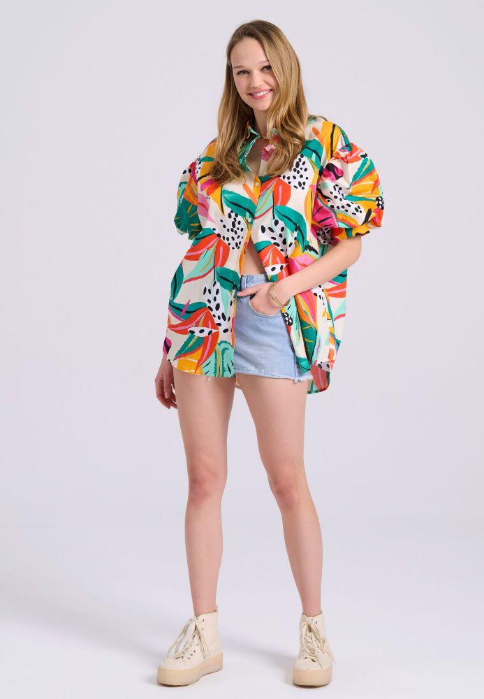 Loose fit πουκάμισο με exotic τύπωμα