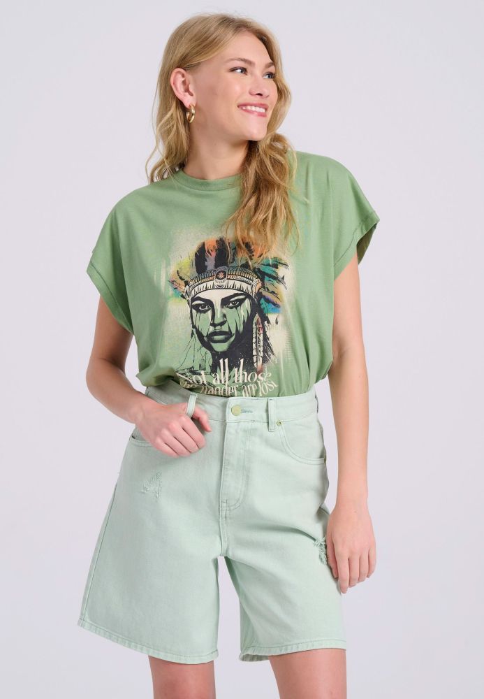Γυναικεία loose fit garment dyed τζιν βερμούδα