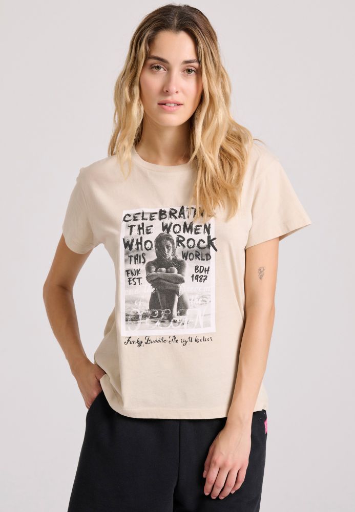 Γυναικείο t-shirt με photographic τύπωμα