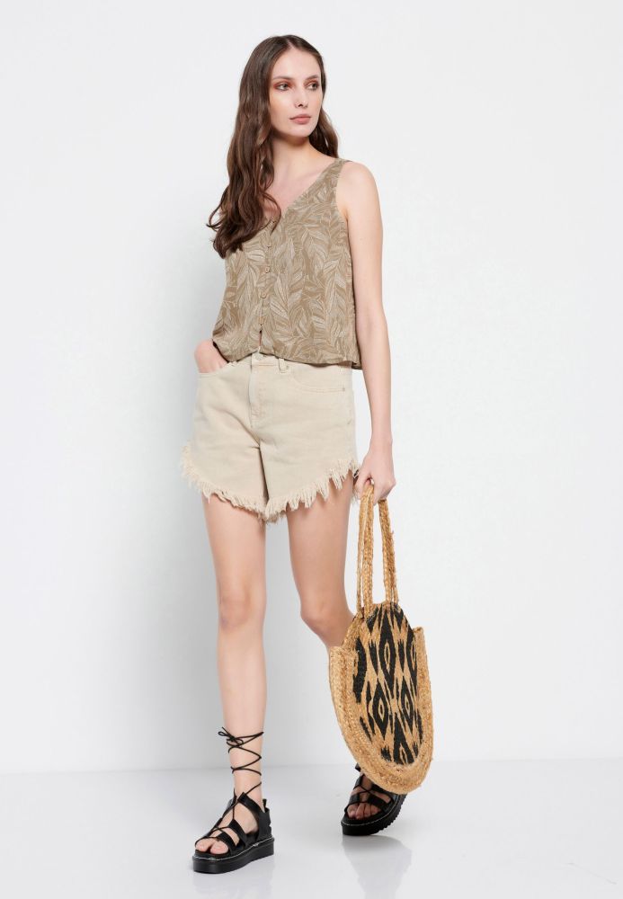 Τζιν σορτς με φθορές