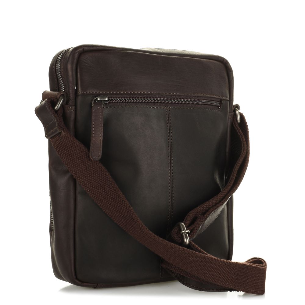 Δερμάτινο Τσαντάκι Χιαστί The Chesterfield Brand Dessau C48.0989 01 Brown