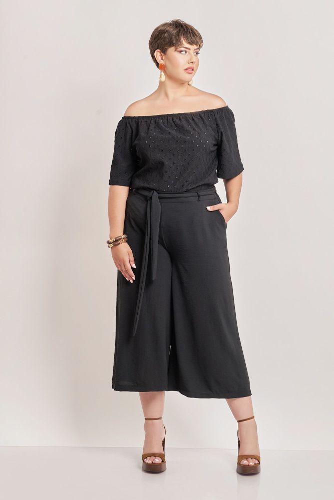 Παντελόνα washed με ζώνη.