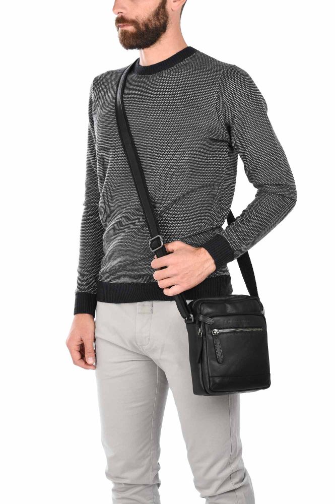 Δερμάτινο Τσαντάκι Χιαστί The Chesterfield Brand Birmingham C48.0980 00 Black