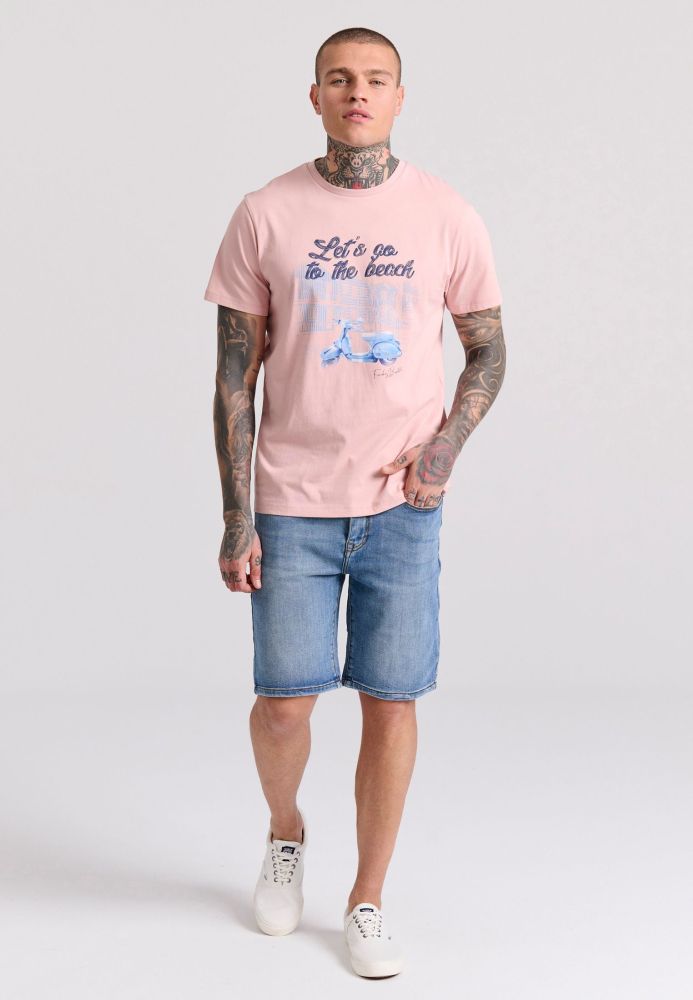 T-shirt με φωτογραφικό τύπωμα σε vintage look