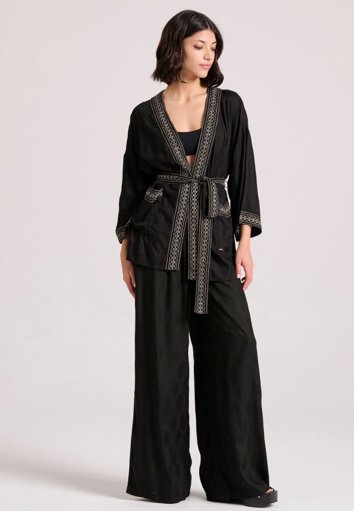 Γυναικείο κοντό kimono σε ζακάρ ύφανση
