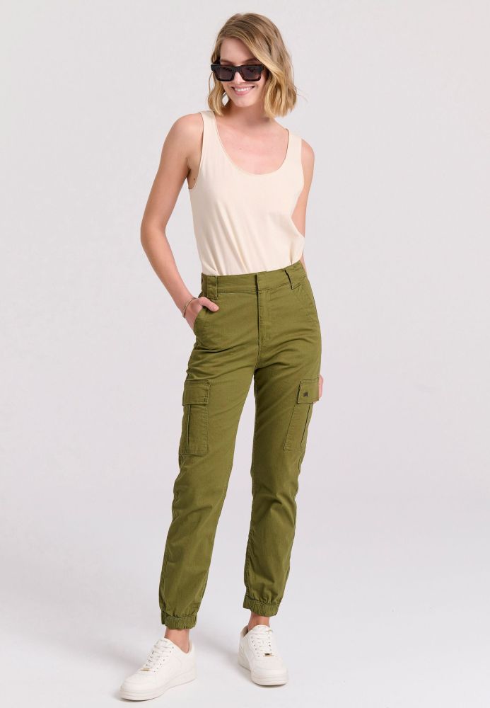 Tank top από οργανικό βαμβάκι με raw edges