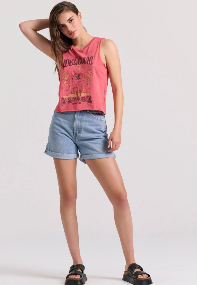 Αμάνικο t-shirt με τύπωμα σε boho look
