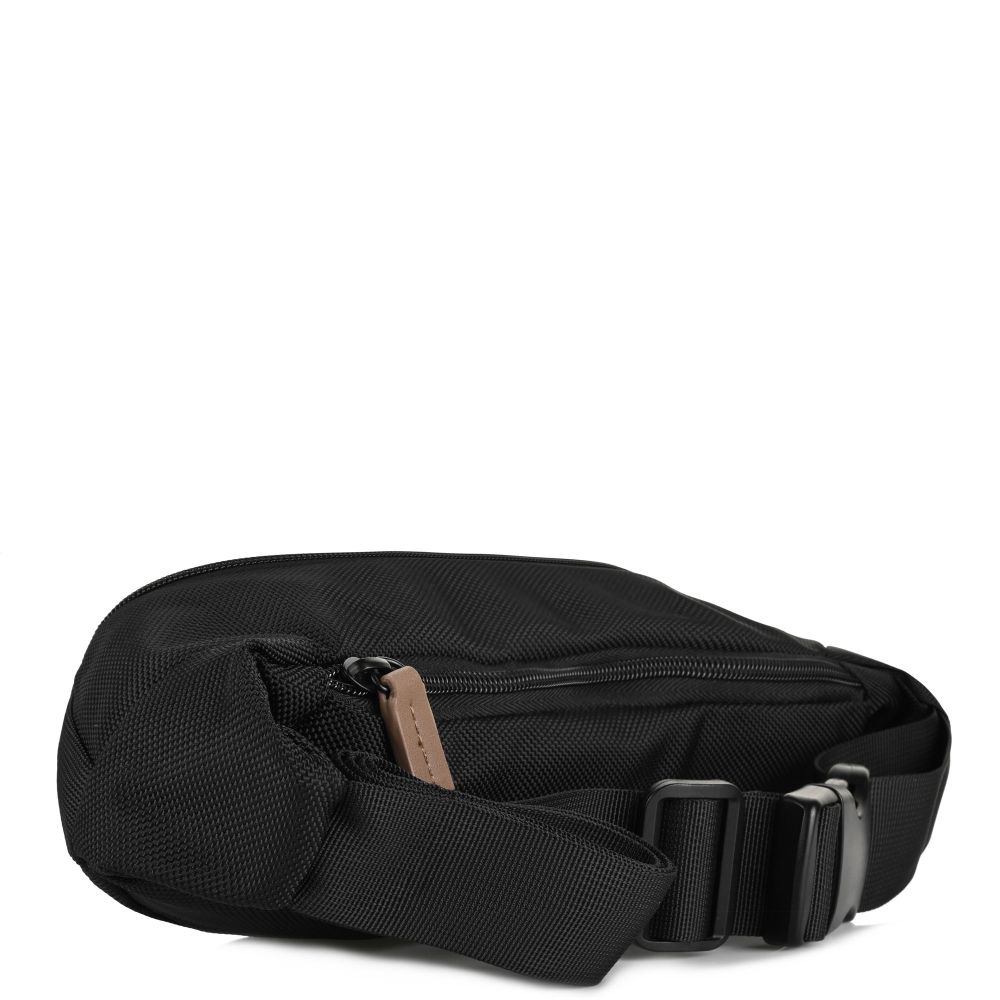 Τσαντάκι Μέσης Diplomat Casual Bags Collection Eco LC 971 Μαύρο