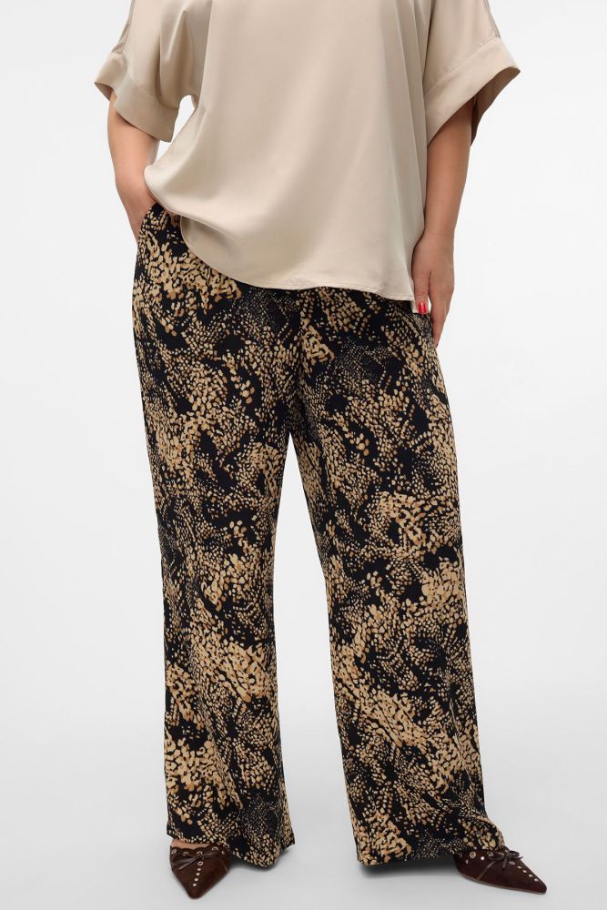 Εμπριμέ παντελόνα VERO MODA