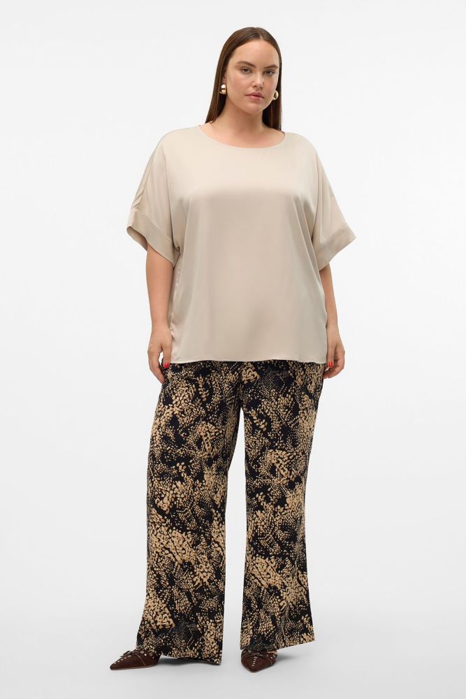 Εμπριμέ παντελόνα VERO MODA