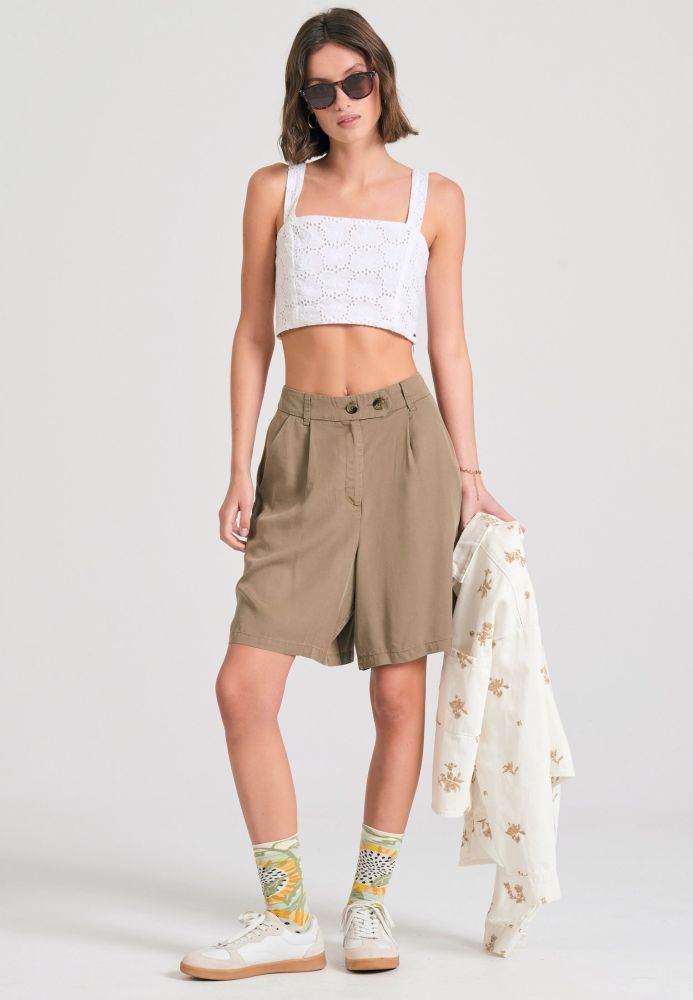 Lyocell garment dyed σορτς με πιέτες