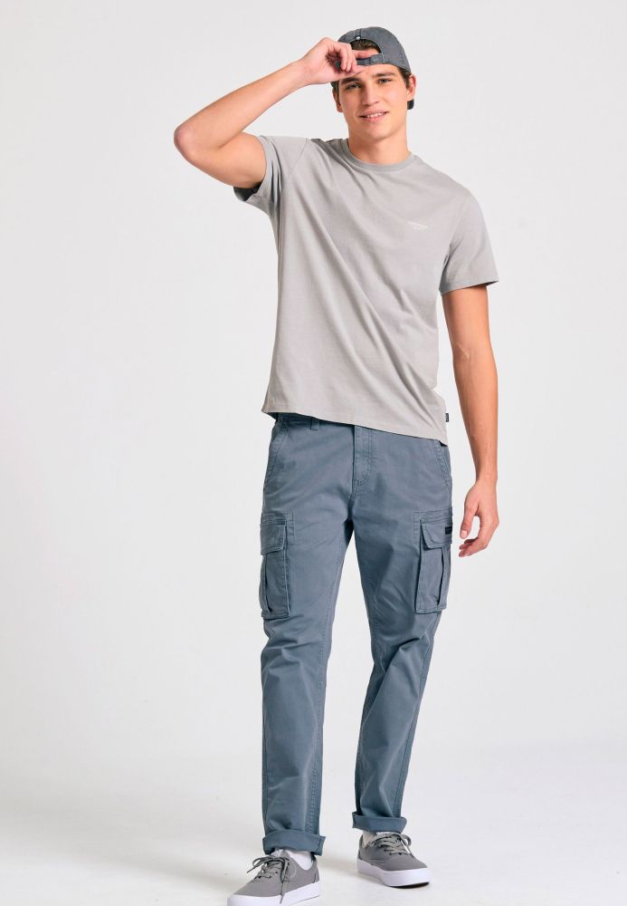 T-shirt με στρογγυλή λαιμόκοψη - The essentials