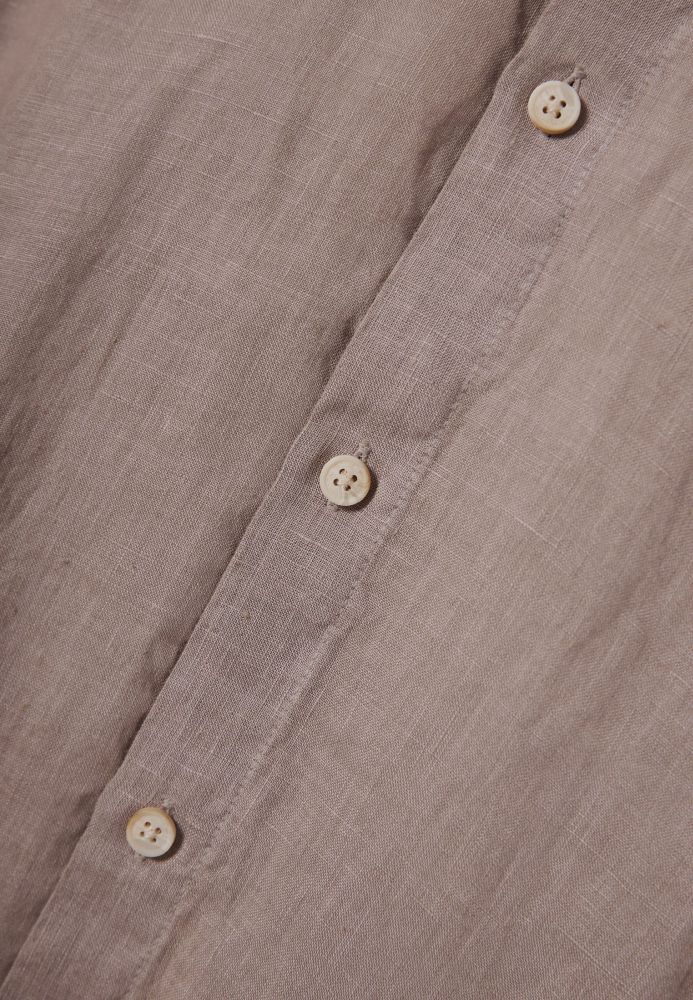 Garment dyed λινό πουκάμισο με λαιμό mao