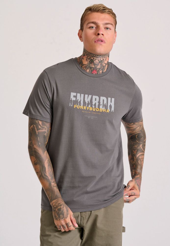 T-shirt με text artwork τύπωμα