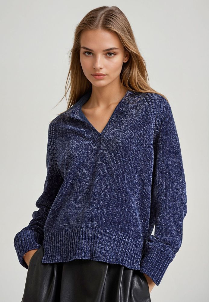 V-neck σενίλ πουλόβερ με δίπλωμα στα μανίκια