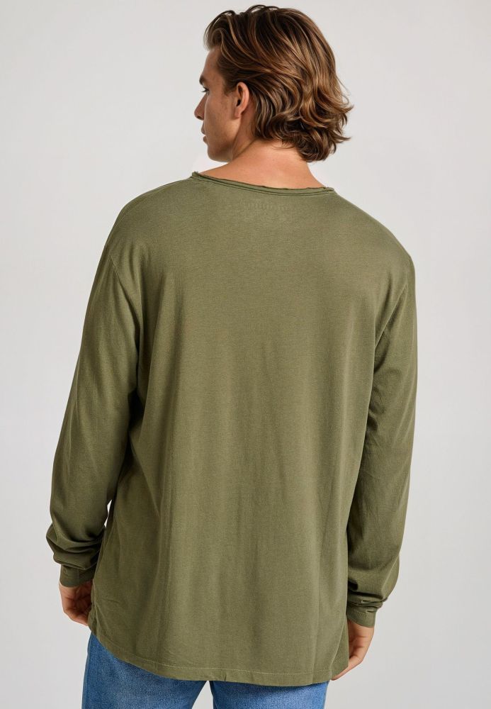 Relaxed fit t-shirt με λαιμό henley