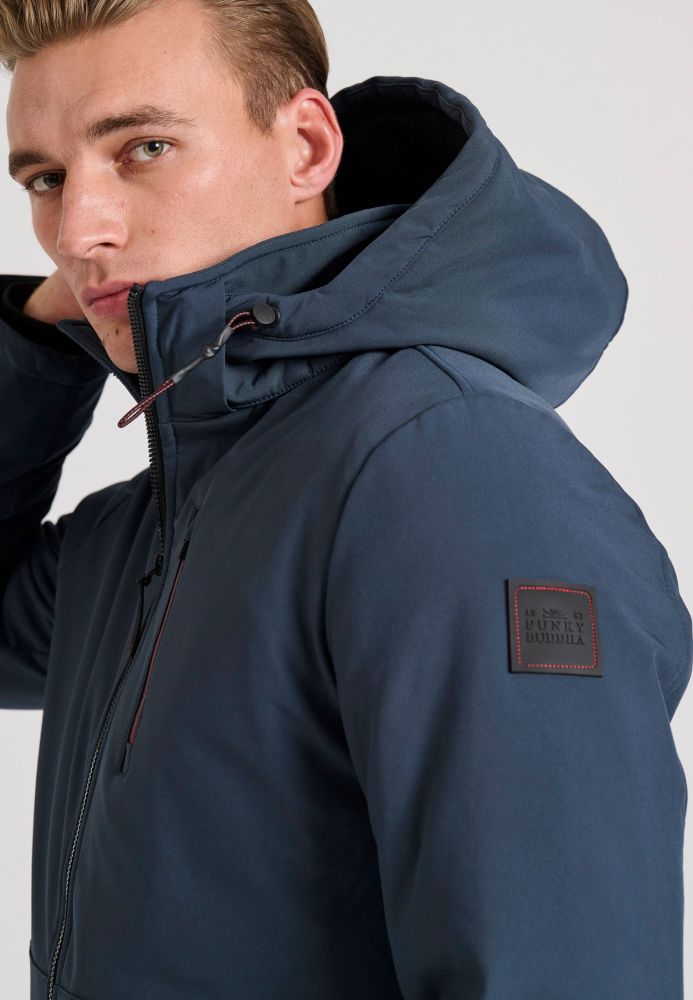 Softshell μπουφάν με ελαφριά επένδυση και κουκούλα