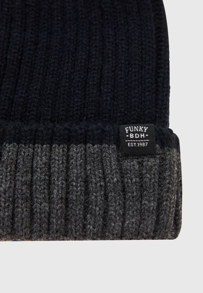 Ανδικός σκούφος σε δίχρωμη πλέξη