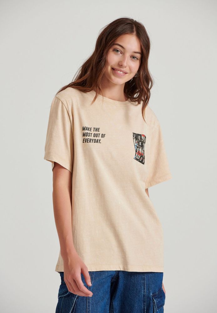 Relaxed fit garment dyed t-shirt με τύπωμα στην πλάτη