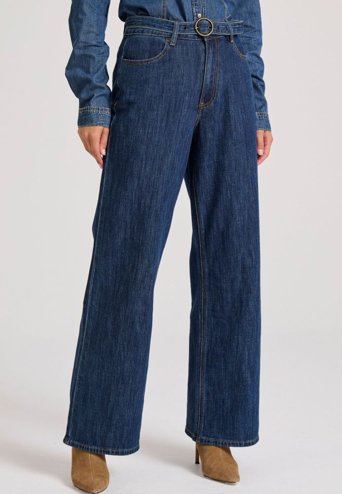 Straight fit τζιν παντελόνι με ζώνη
