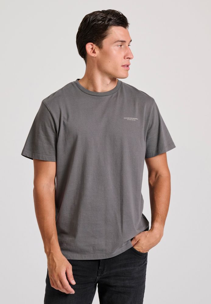 T-shirt με λαιμόκοψη - The essentials