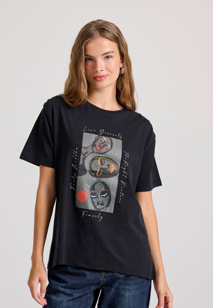 T-shirt με frame boho τύπωμα