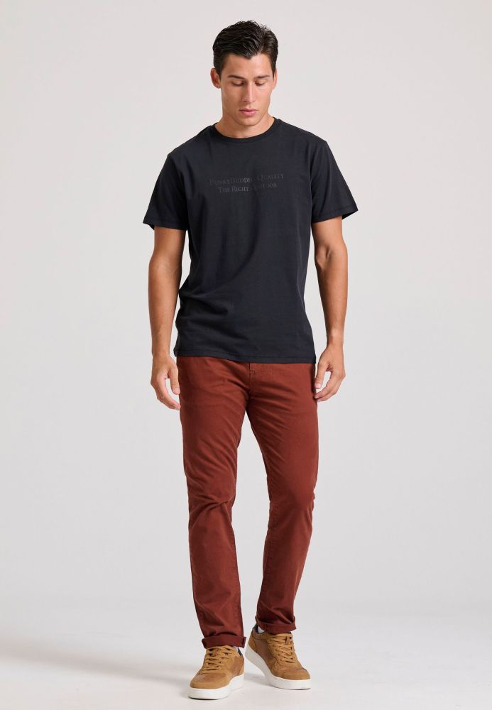 T-shirt με branded τύπωμα στο στήθος