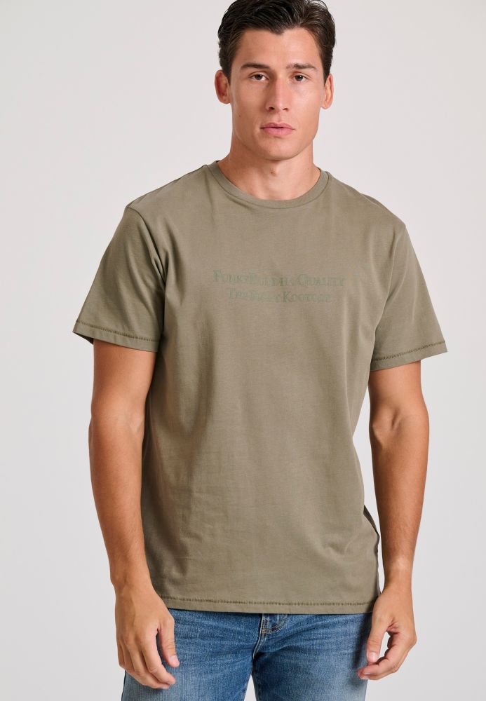 T-shirt με branded τύπωμα στο στήθος