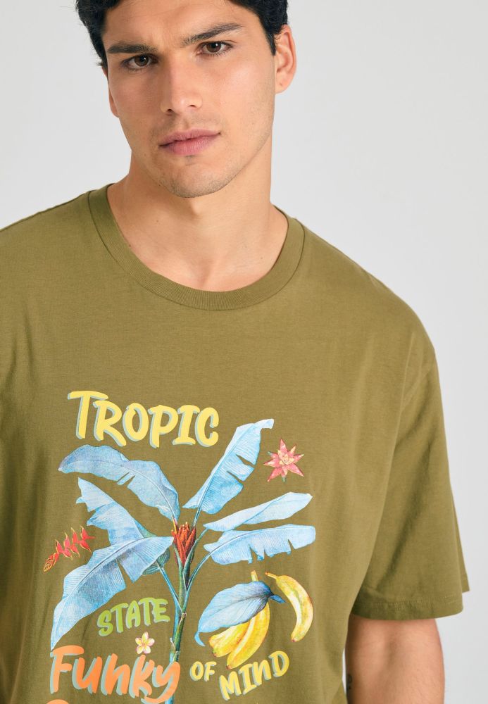 Relaxed fit t-shirt με tropical τύπωμα