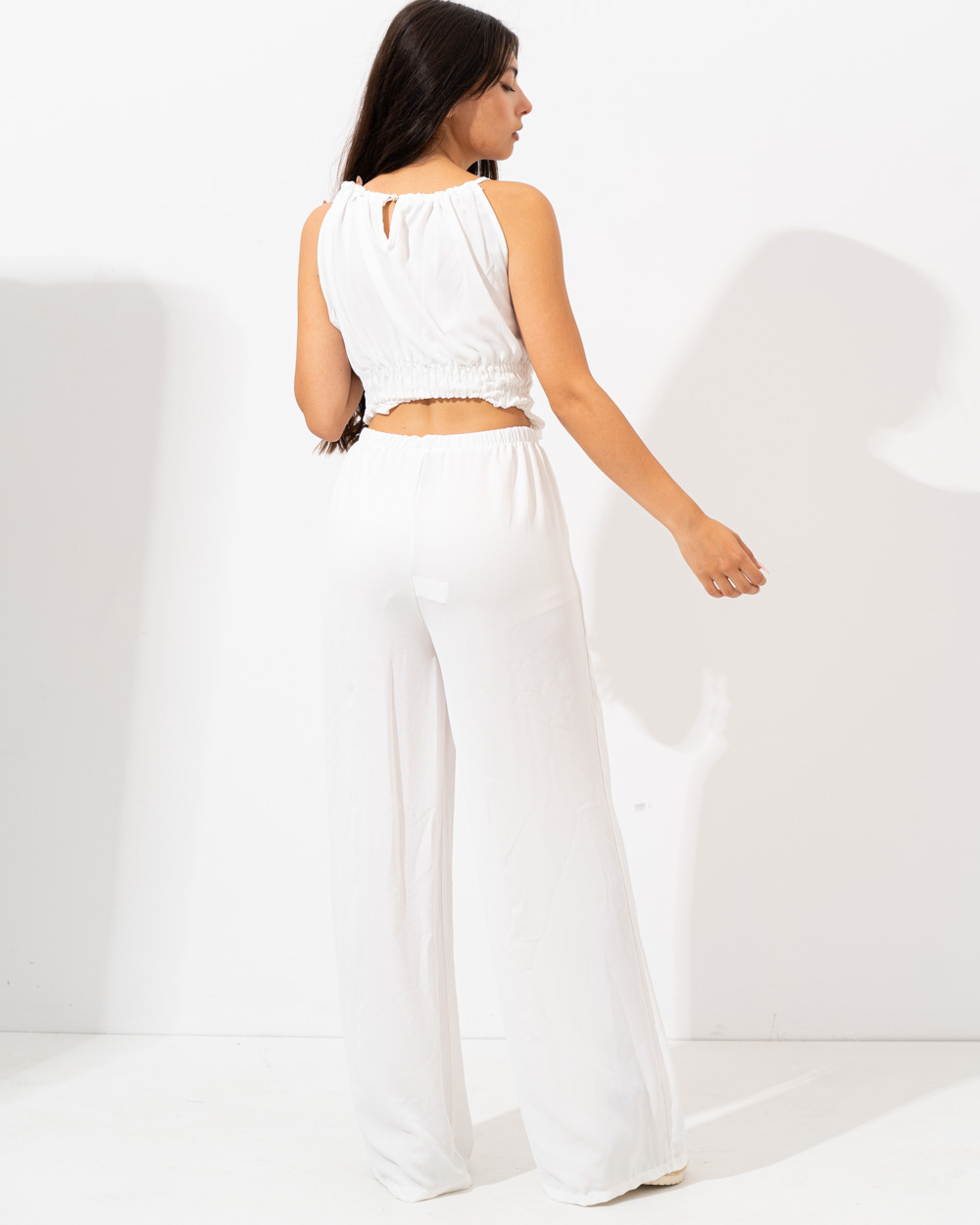 Beltipo Γυναικείο σετ crop top με σούρες και παντελόνα λευκό