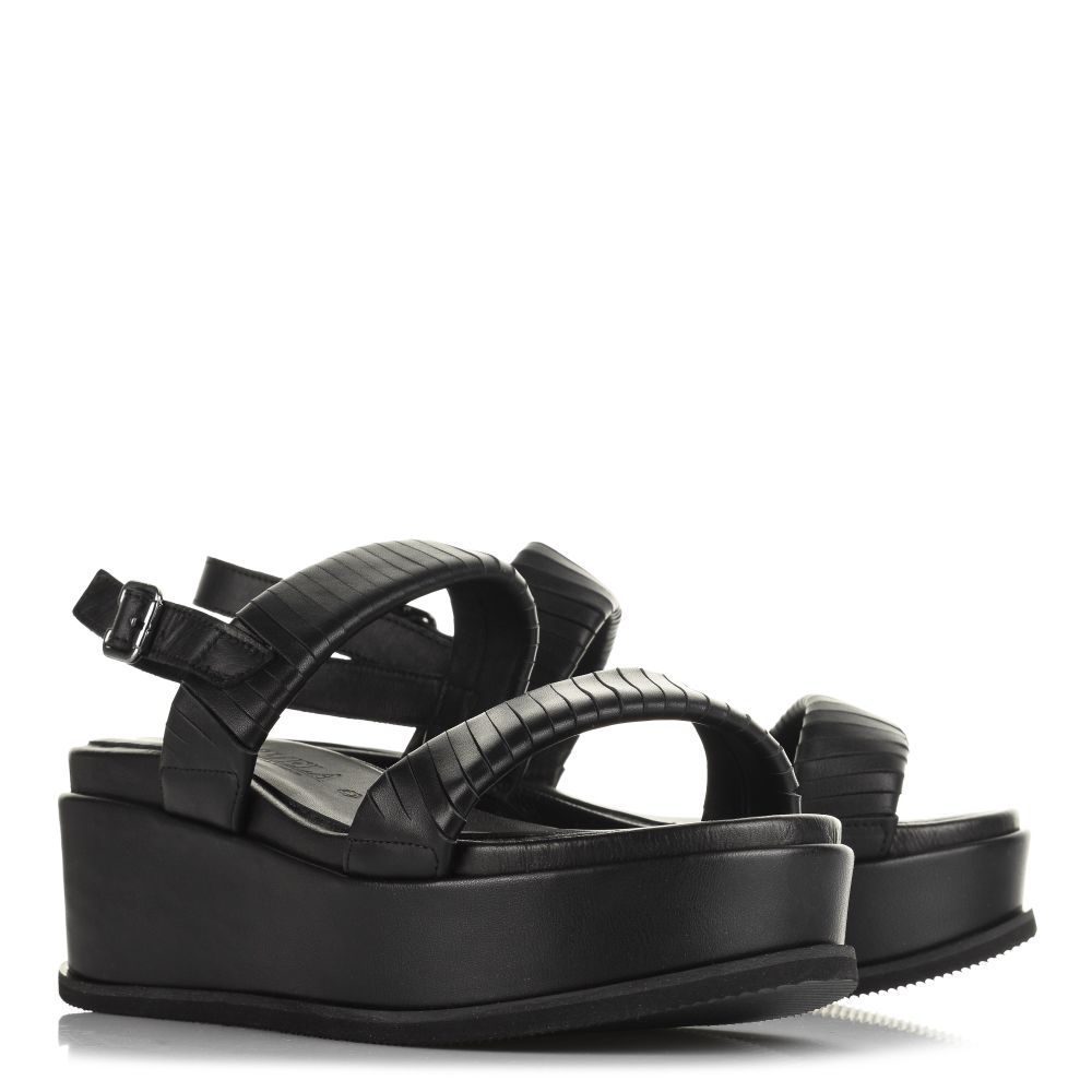Δερμάτινα Flatform Σανδάλια Carmela 68550 Negro