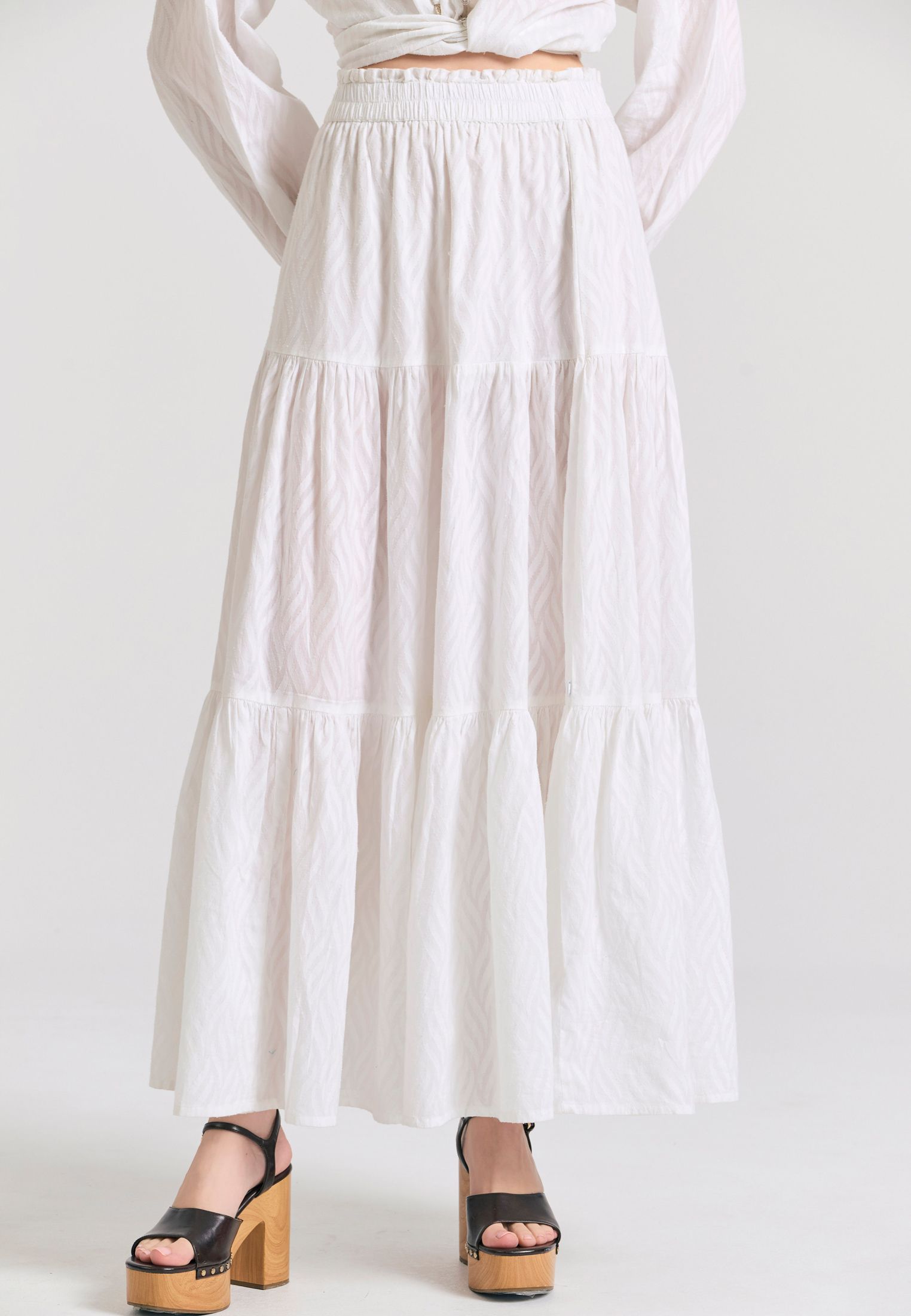 Relaxed fit φούστα με βολάν σε ζακάρ ύφανση