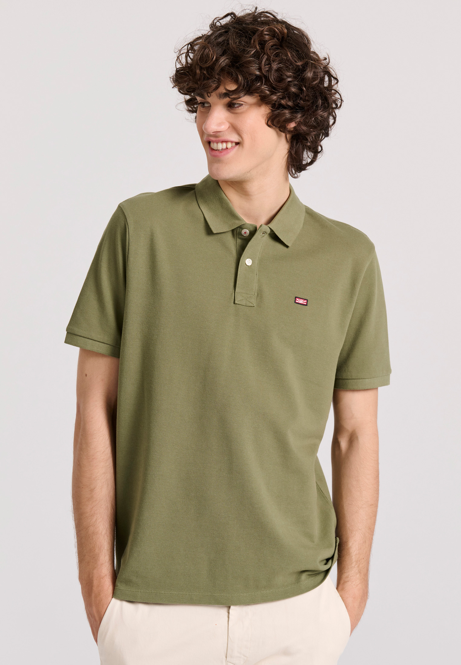 Essential polo μπλούζα με κεντημένο logo