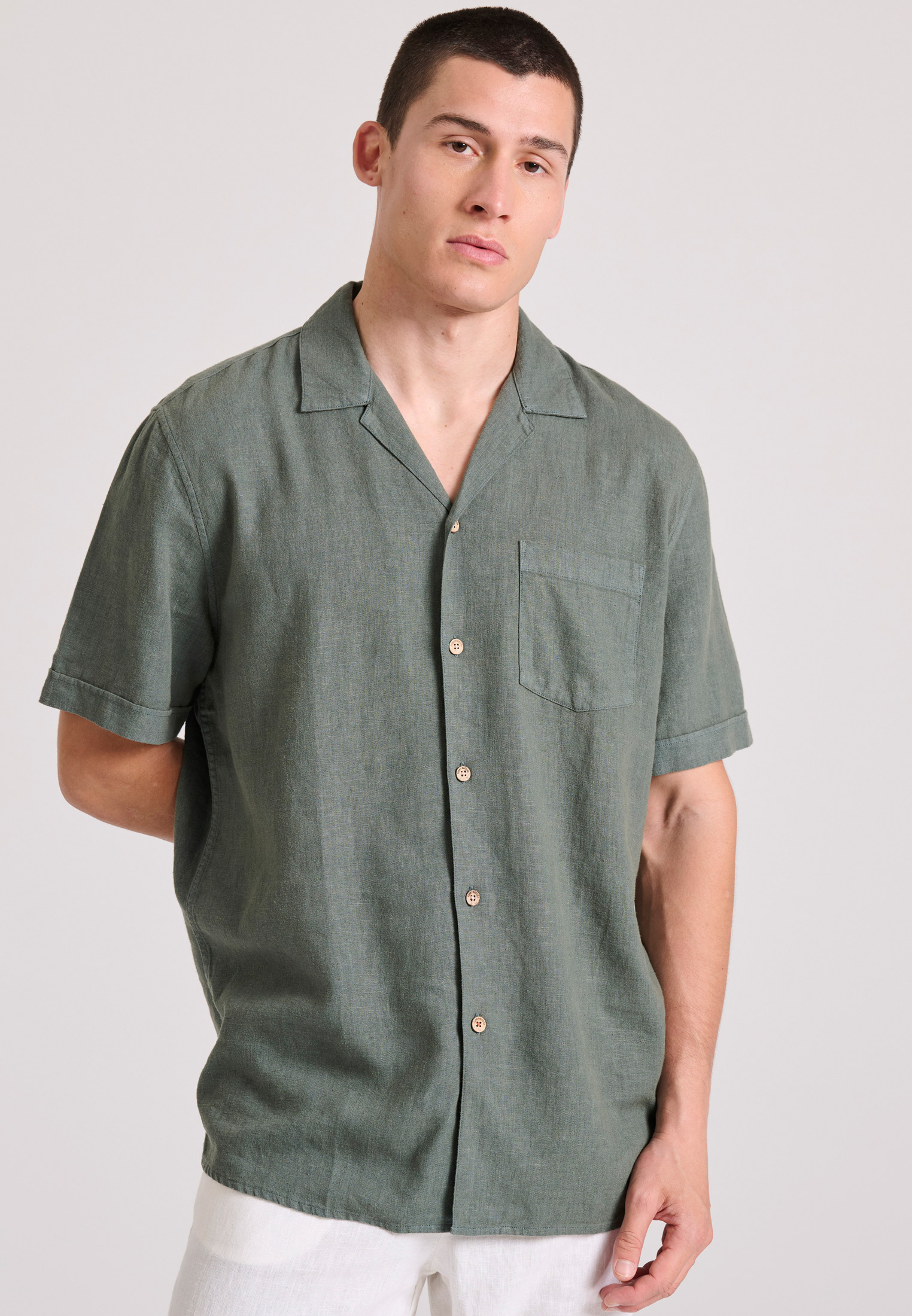 Relaxed fit κοντομάνικο πουκάμισο από λινό και lyocell