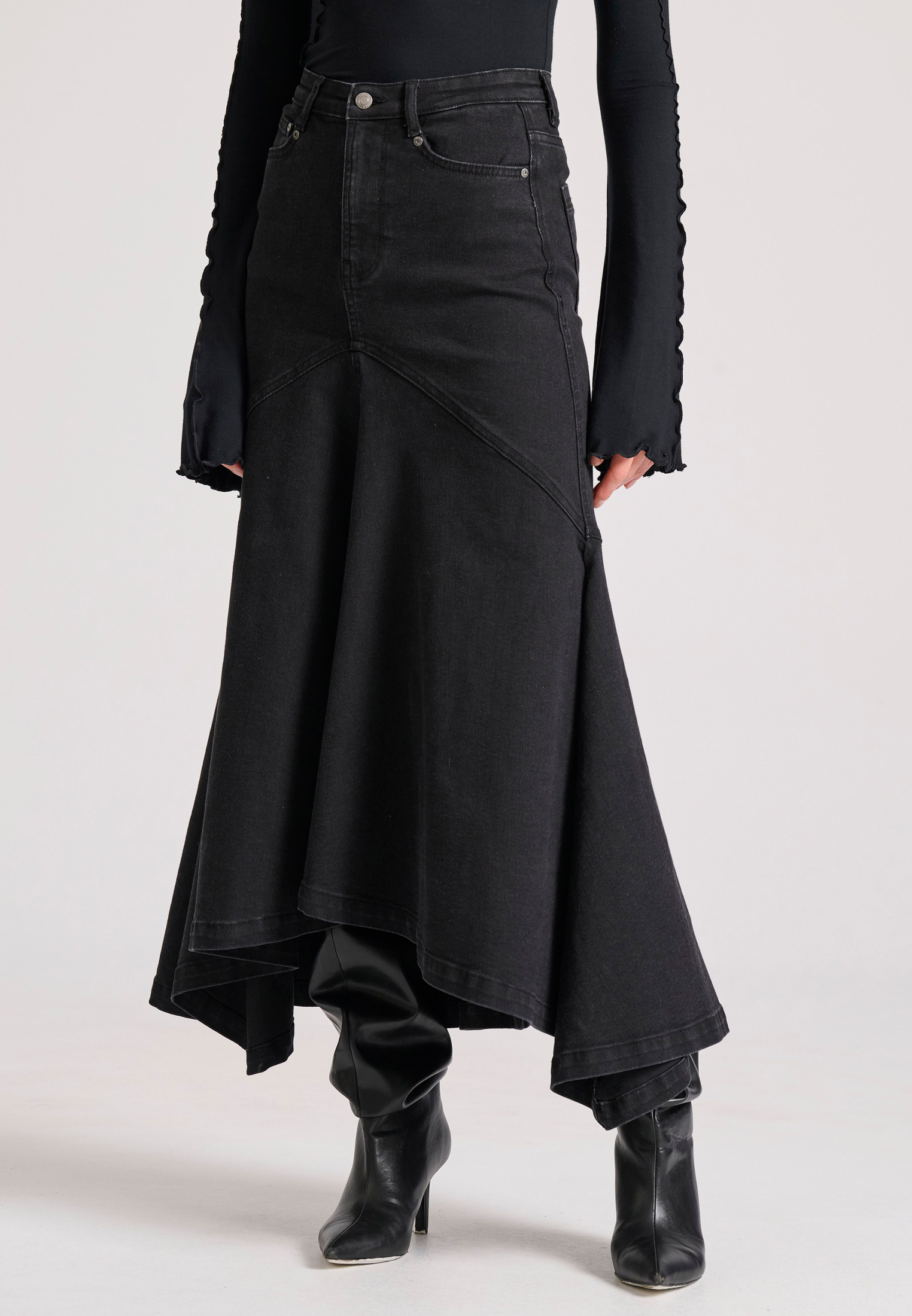 Maxi denim φούστα με ασύμμετρο τελείωμα