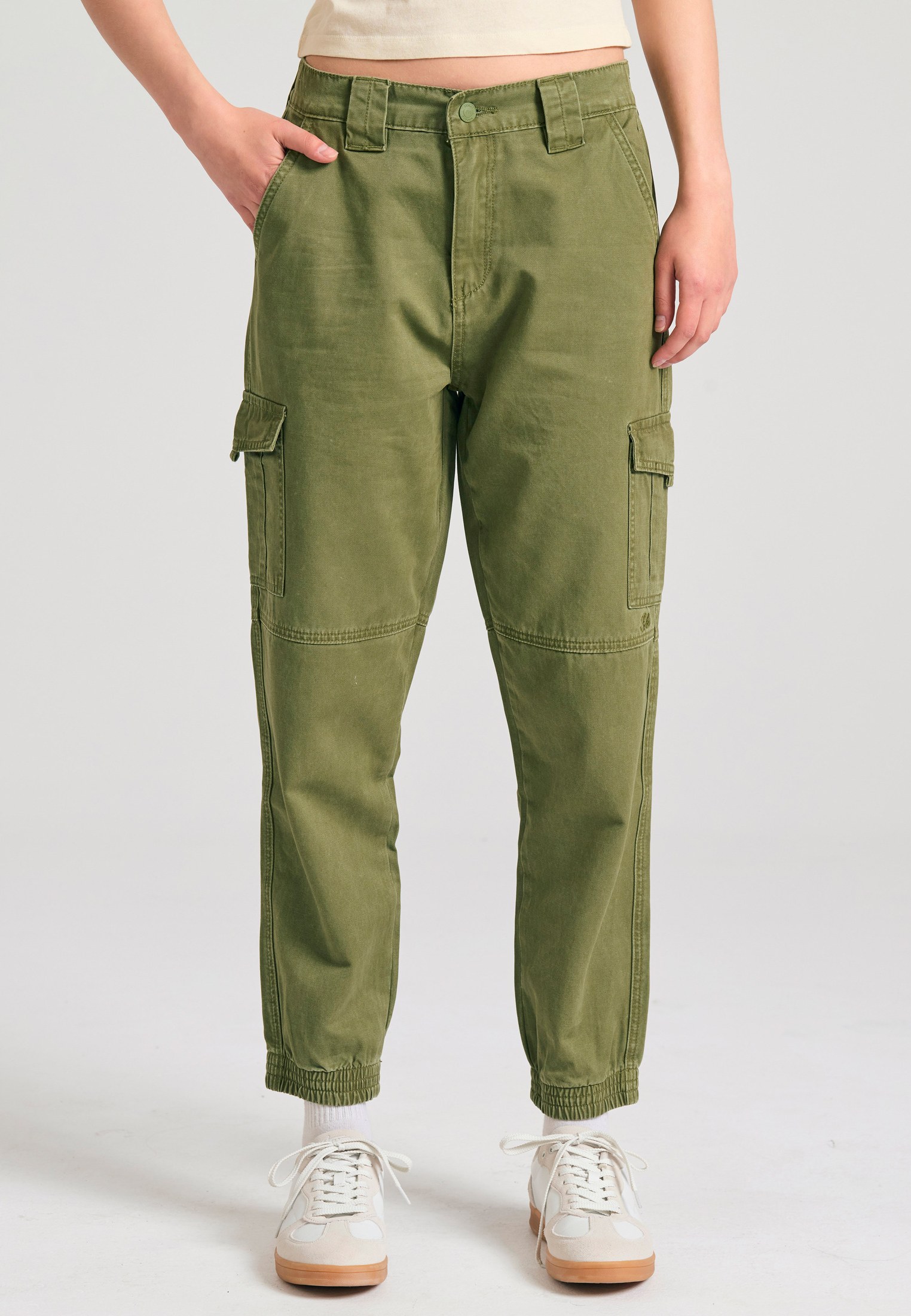 Γυναικείο garment dyed cargo παντελόνι