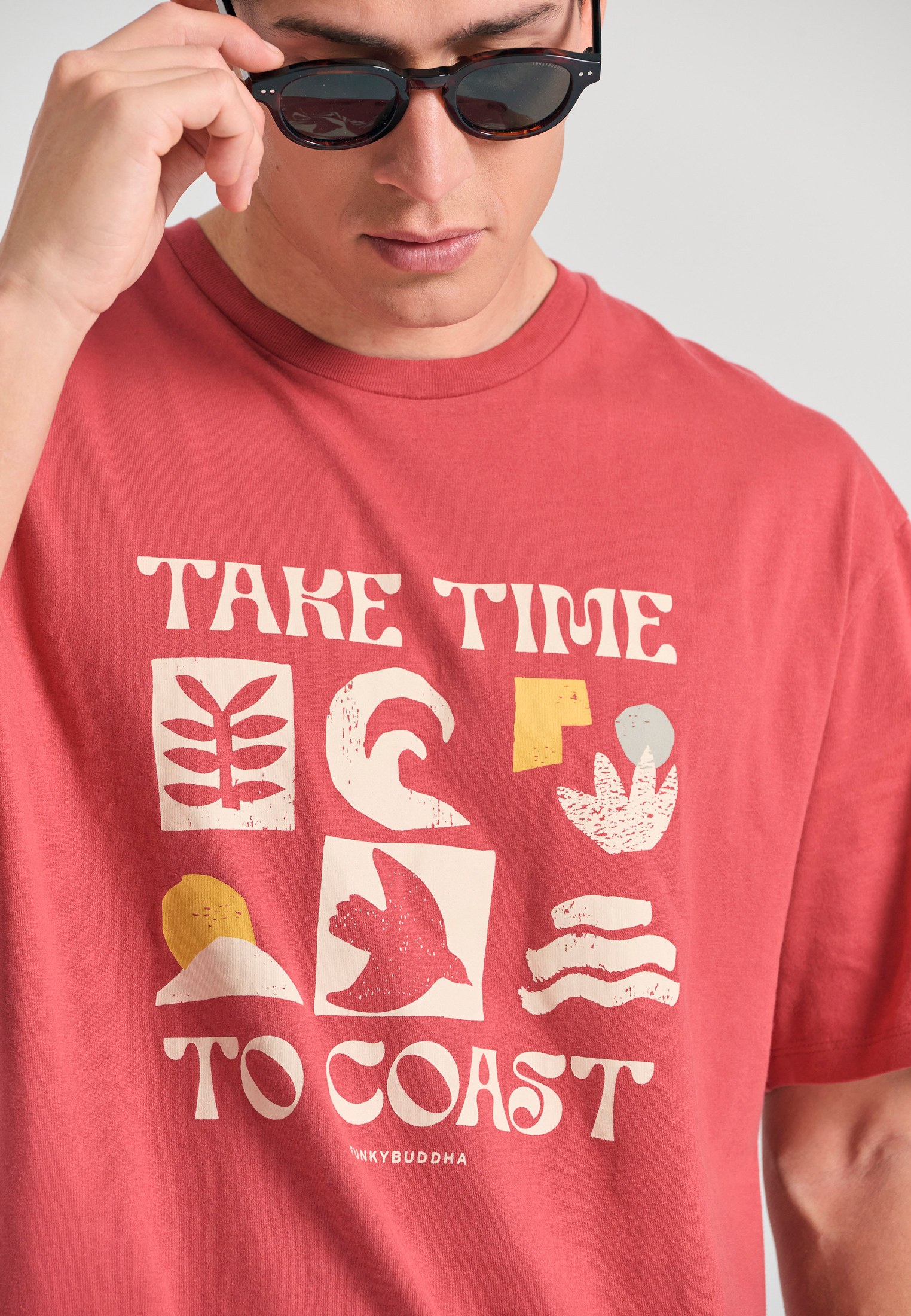 Relaxed fit t-shirt με graphic τύπωμα