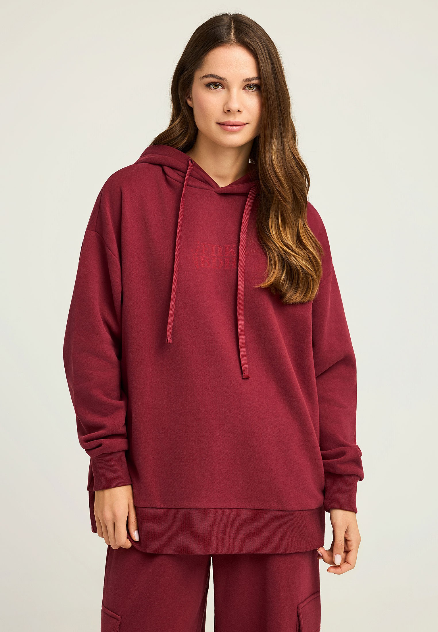 Oversized φούτερ με τύπωμα στην πλάτη