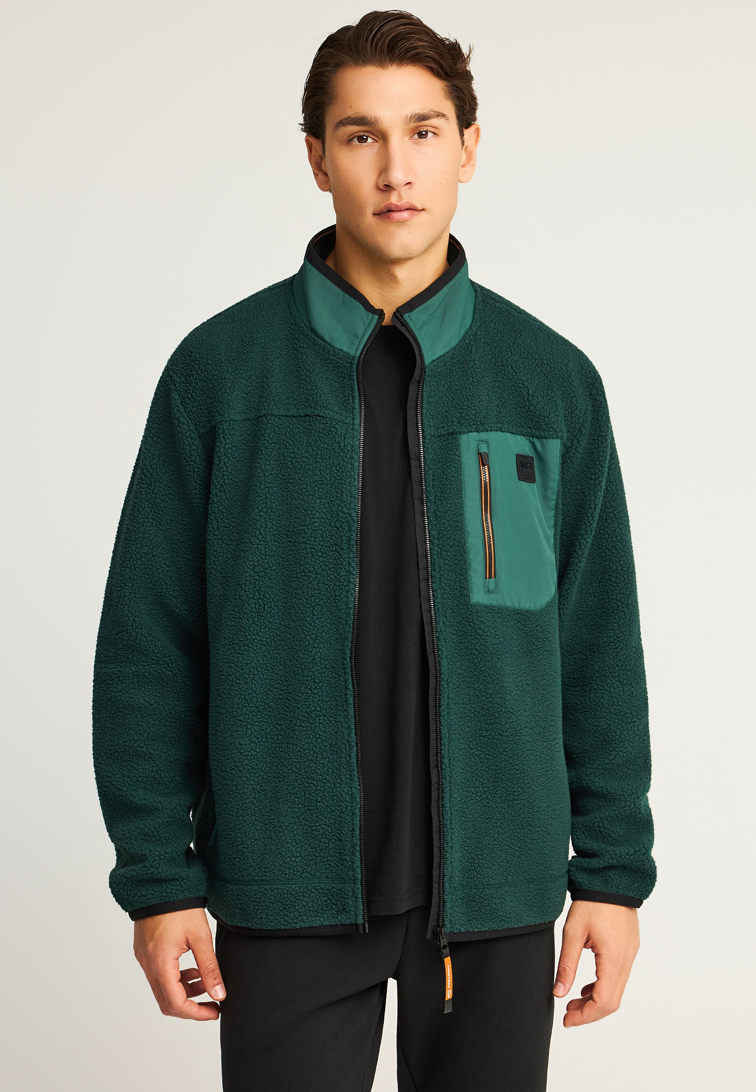Fleece ζακέτα με τσέπη στο στήθος και φερμουάρ