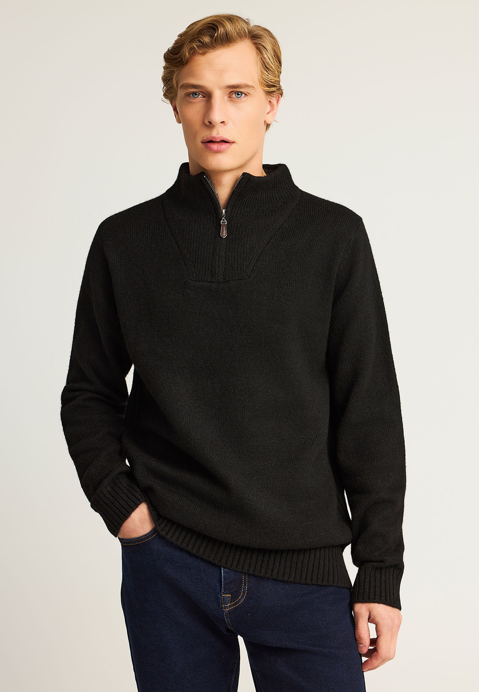 Ανδρικό half-zip πλεκτό πουλόβερ