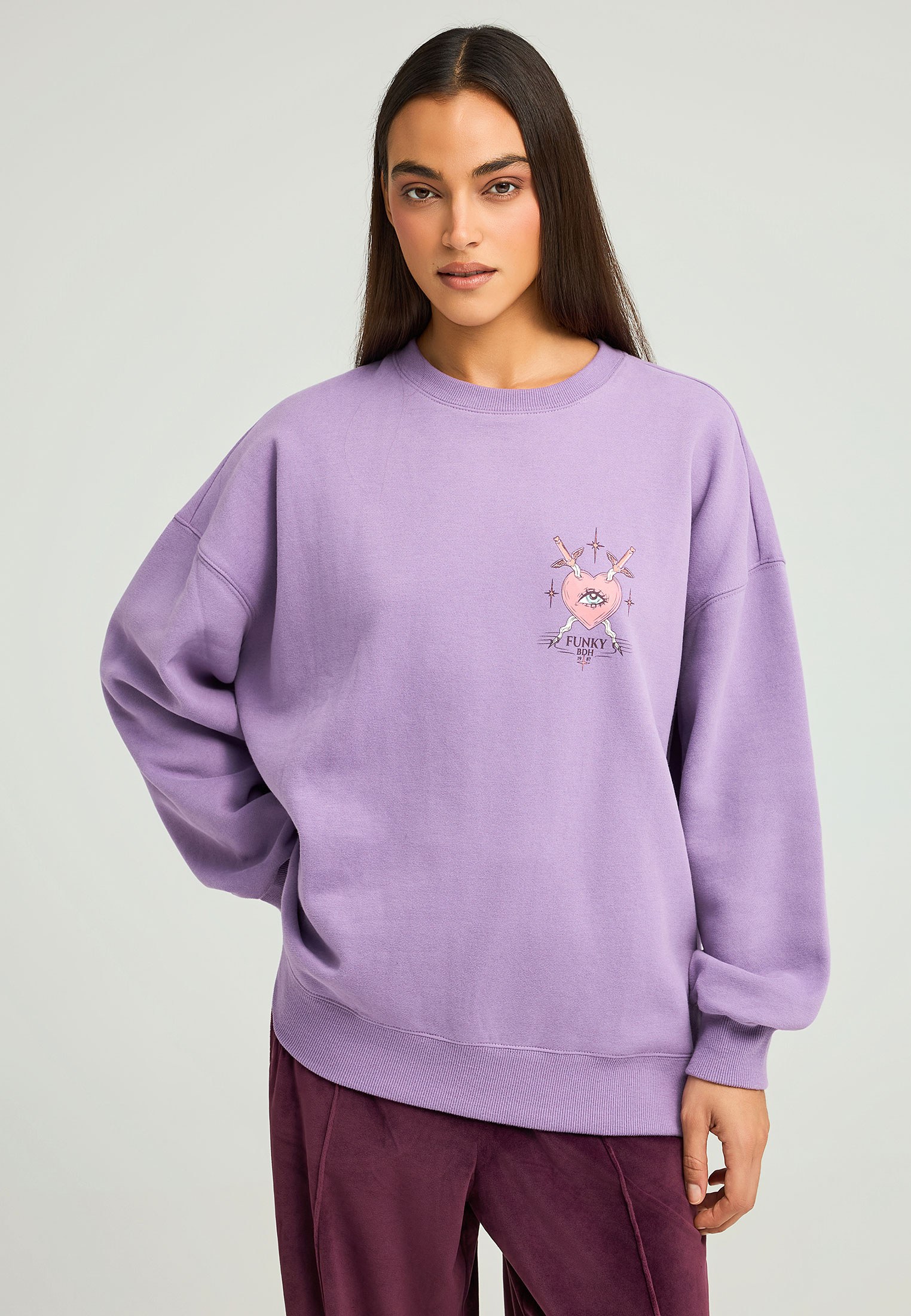 Relaxed fit φούτερ με τύπωμα στην πλάτη