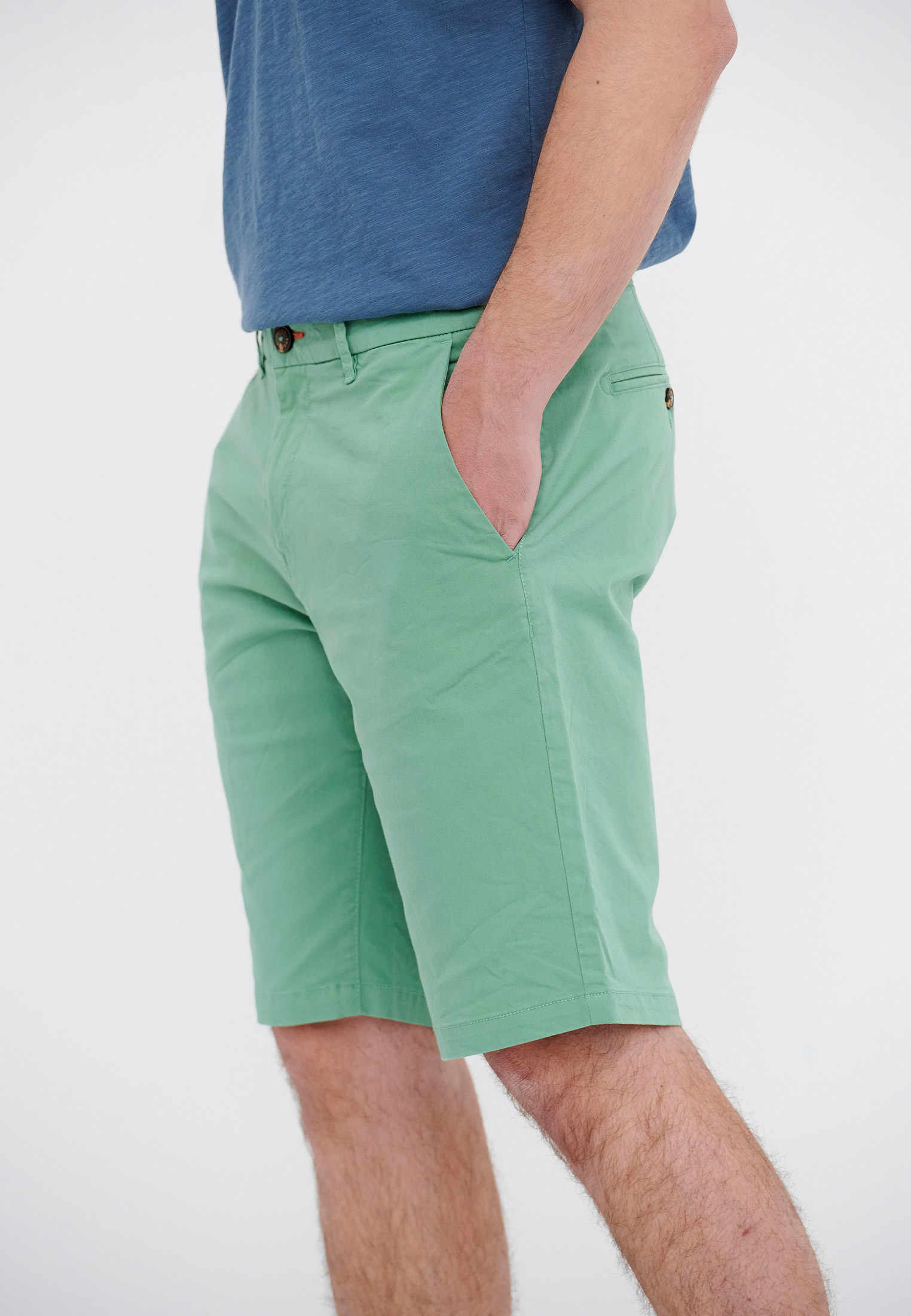 Essential βερμούδα chino