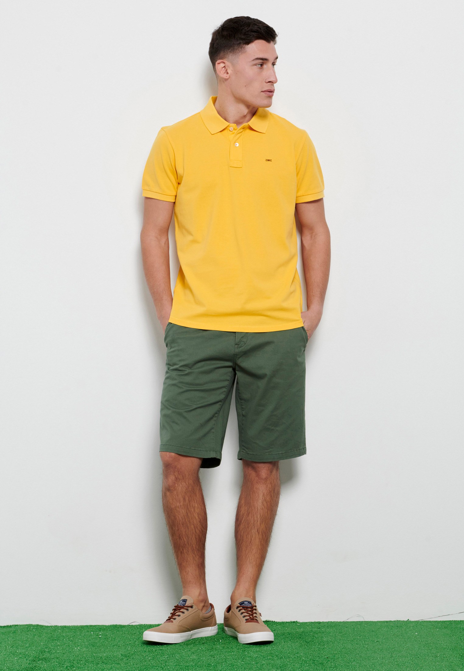 Essential βερμούδα chino